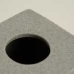 علبة مناديل بولي لون رصاصي