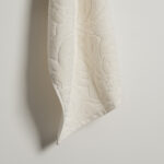 منشفة قطن أوف وايت بعده مقاسات