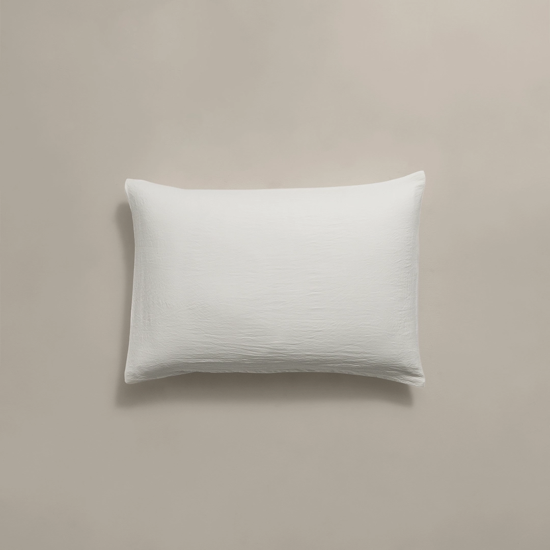 بيت مخدة ميكرو ٢ قطعة لون أوف وايت بيت مخدة ميكرو ٢ قطعة لون أوف وايت