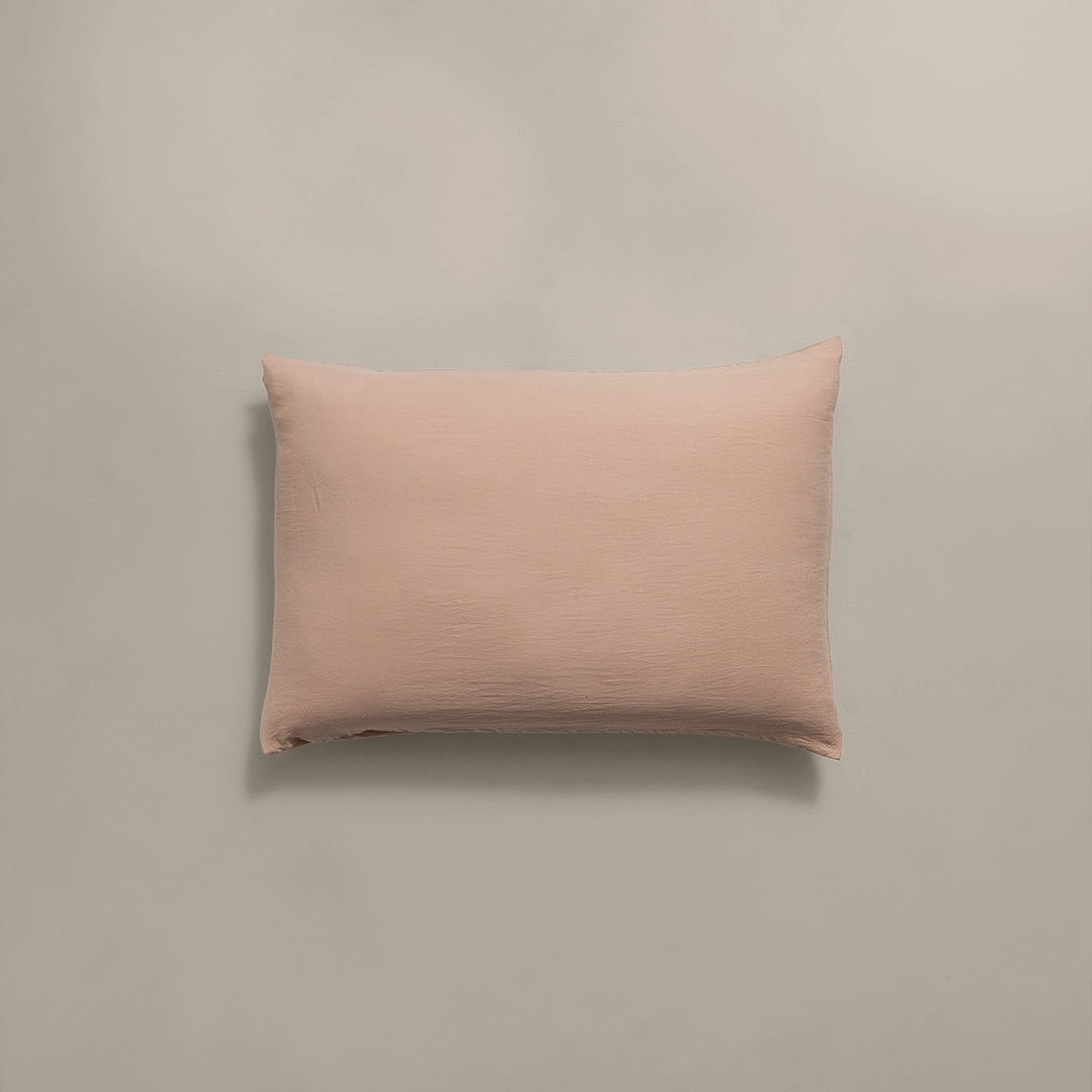 بيت مخدة ميكرو ٢ قطعة لون بينك بيت مخدة ميكرو ٢ قطعة لون بينك