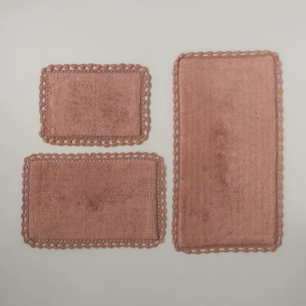 دعاسة حمام بعدة مقاسات باللون البينك الغامق