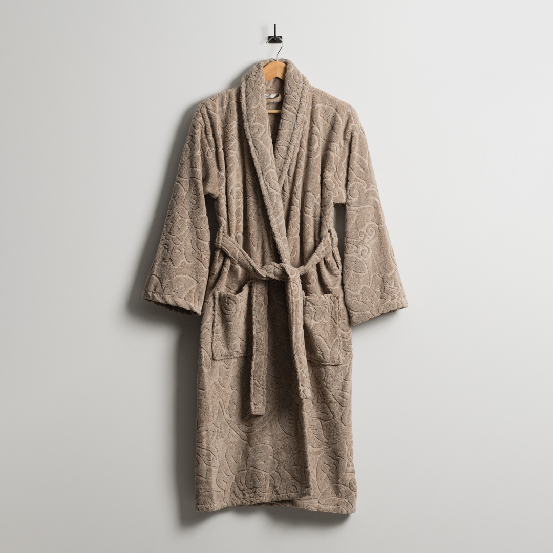 روب حمام قطن بلون بني بعدة مقاسات روب حمام قطن بلون بني بعدة مقاسات