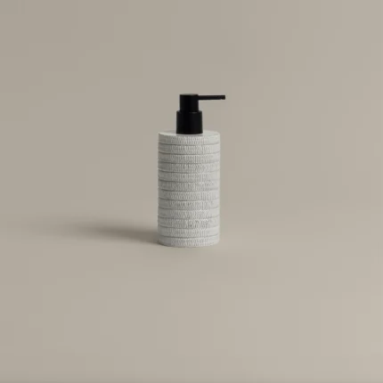 موزع صابون بولي أبيض