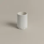 كوب بولي باللون الأبيض