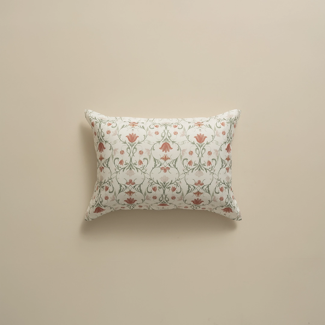 بيت مخدة ميكرو ٢ قطعة بلون أوف وايت بيت مخدة ميكرو ٢ قطعة بلون أوف وايت