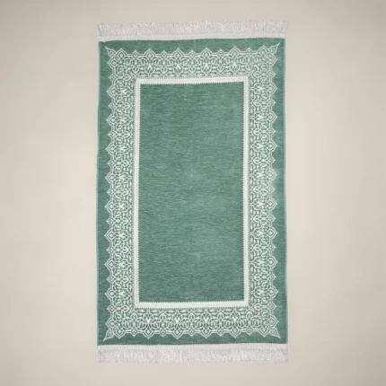 سجادة صلاة شنيل بلون أخضر