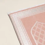 سجادة صلاة بحشوة ميموري فوم بينك