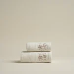 منشفة قطن مطرز بيج غامق