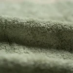 منشفة قطن مطرز لون أخضر