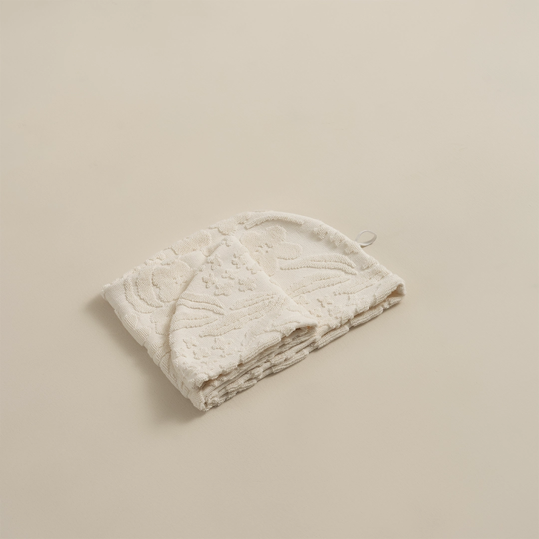 منشفة رأس قطن لون أوف وايت منشفة رأس قطن لون أوف وايت