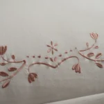 بيت تكاية مايكرو مطرز٦٠-٦٠ بينك