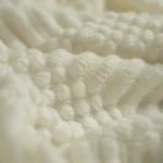 رمية كنب اكريليك أوف وايت