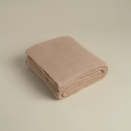 رمية كنب اكريليك بينك