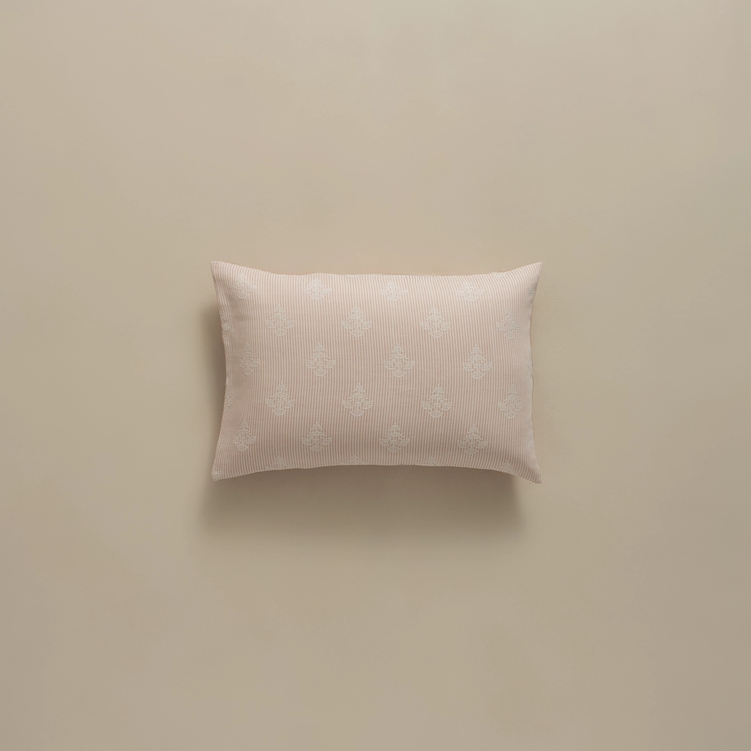 بيت مخدة قطن جاكار ٢ قطعة بينك بيت مخدة قطن جاكار ٢ قطعة بينك