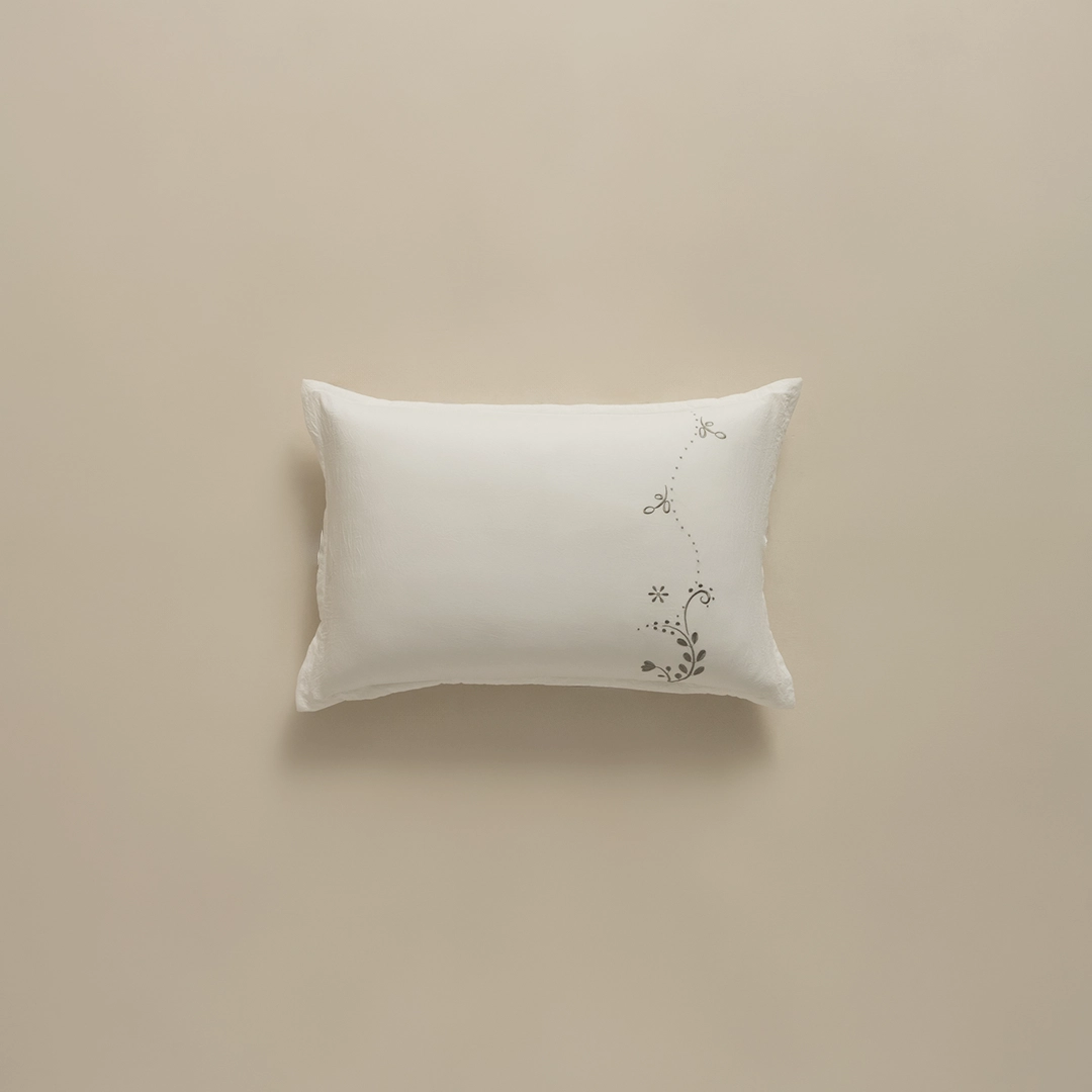 بيت مخدة ميكرو مطرز ٢ قطعة أخضر بيت مخدة ميكرو مطرز ٢ قطعة أخضر