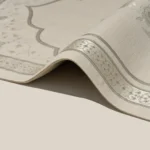 سجادة صلاة شنيل أوف وايت