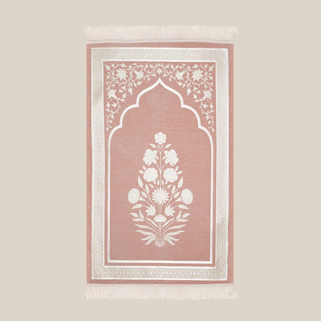 سجادة صلاة شنيل بينك سجادة صلاة شنيل بينك