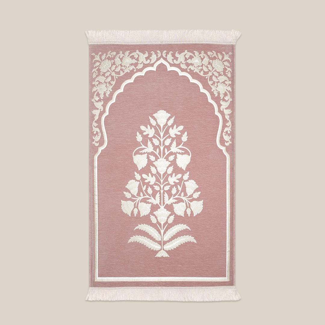 سجادة صلاة بحشوة ميموري فوم بينك سجادة صلاة بحشوة ميموري فوم بينك